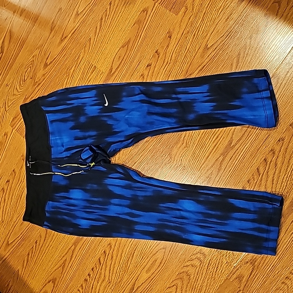 Nike leggings